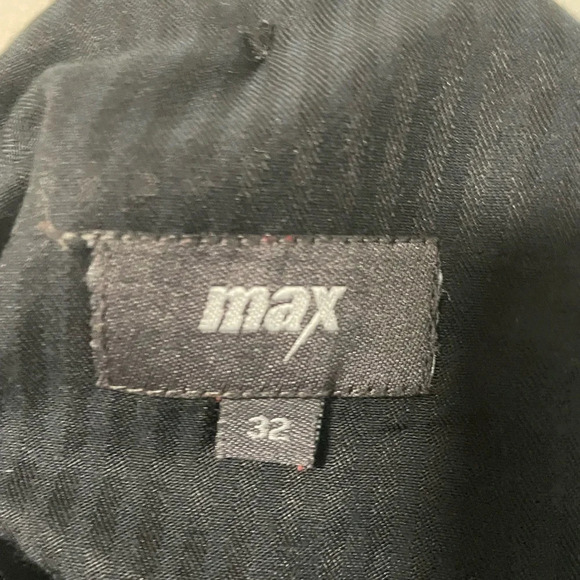 Max Black Striped Dress Pants, Size 32 - Picture 8 of 8